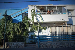 Juha's Guesthouse - Zarqa Bay